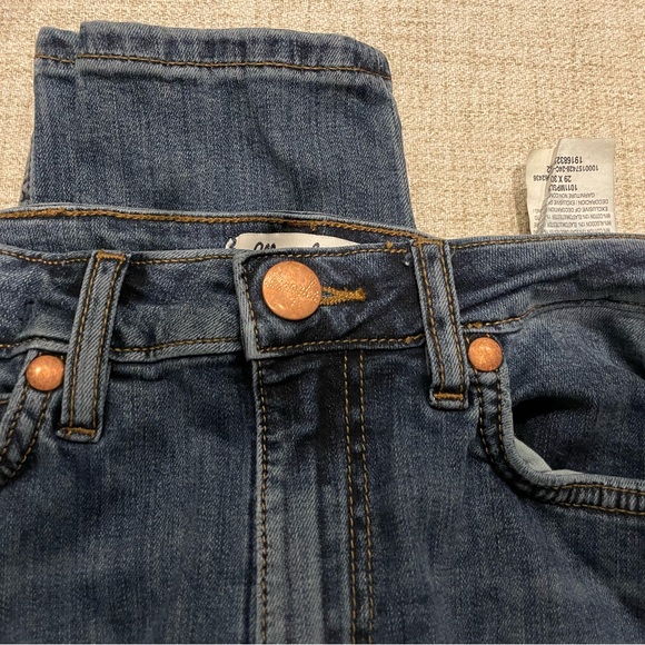 WOMEN'S WRANGLER RETRO® HIGH RISE SKINNY JEAN - Picture 6 of 8